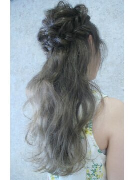 チェルシー 神戸(CHELSEA) [CHELSEA]波ウェーブハーフUP