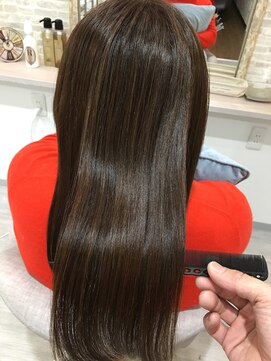 ビオス(Beoth) ダメージ、退色が気になる方オススメの髪質改善カラー♪