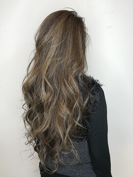 エール(a:le) ハイライト シルバーグレー