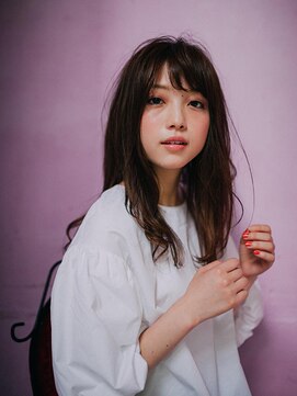 ナウラ(Naurra) 軽ふわレイヤーセミロング/20代/30代/40代/水島/倉敷