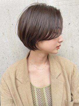 プランツヘアー 大人の丸みショートボブ