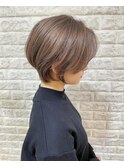 頭の形がよく見えるショート☆