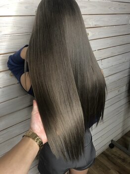 デコヘアー キートス(DECO HAIR kiitos)の写真/悩みに合わせた3種類のケアメニューあり*［ナチュラル縮毛矯正/わがままHITA髪質改善/HITAトリートメント］