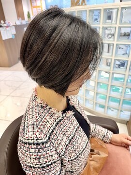 アッシュ 下北沢店(Ash) 前下がりのショートにボブ