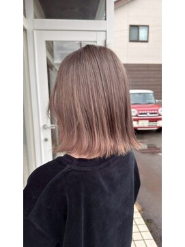 クロエ バイ ラヴィズム 新潟ビルボードプレイス2店(CLOE by LUVISM) ピンクベージュ