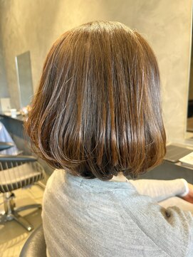 ユウシヘアー(Yushi Hair) レイヤーボブ