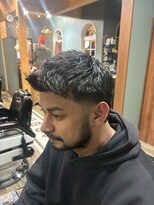 スタンドバーバー 柏(STAND BARBER)&nbsp;MEN’S HAIR/サーフカール/刈り上げセンターパート/柏