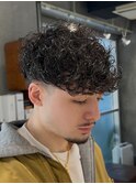 スペインカールプードルパーマ外国人風パーマテーパーフェード