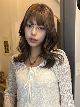 アメリ(AMELIE) 【春山心彩】骨格に合わせた前髪顔まわりカット