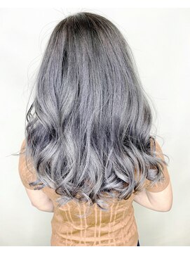 トリニティ(trinity) 【trinity豊見城】濃いめアッシュグレーＷカラー