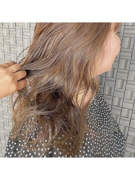 ルシード スタイル レクラ 栄生店(L'UCIDO STYLE L'eclat) インナーハイライトでアレンジ放題