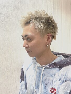 トムキャット(TOM CAT) 【新宿TOMCAT】ホワイト