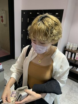 リーオオサカ(Lee Osaka) スパイラルパーマ