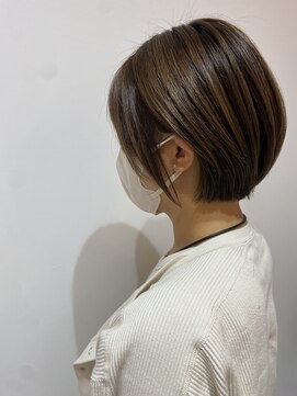 ハグクレア(HUG CLAIRE) ショートボブ