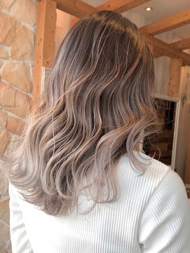 リード バイ ラグーン(LEAD by LAGOON) ミルクティーベージュダブルカラーケアブリーチインナーカラー