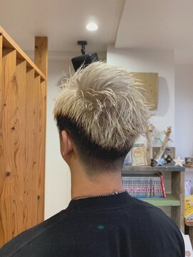 シノ(sino) 20代30代40代◎刈り上げショートレイヤー【谷嵜】