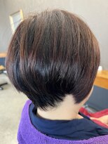 リビア(HRIVIA)&nbsp;シャープ　ショート　ボブ