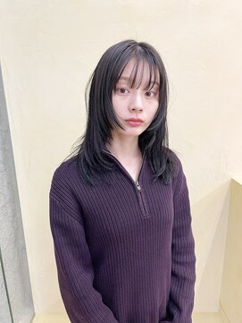 スニュウ(snuw) レイヤーカット　透明感カラー