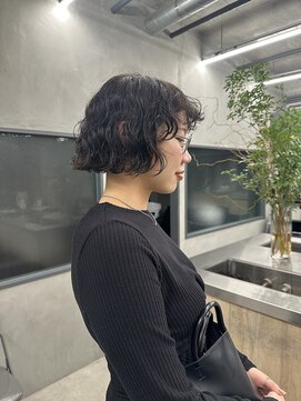 パズル(PUZZLE) 癖毛ショートスタイル