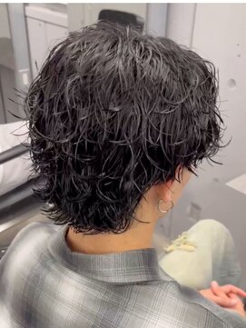 エルマーク 枚方(L-MARK) スパイラルパーマツイストパーマアップバング短髪メッシュ