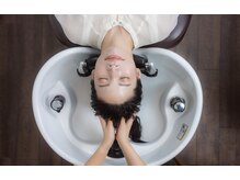 キレイな髪は頭皮環境から☆診断から頭皮ケアアドバイス&嬉しいスパ無料！頭皮も整えるサロン【縮毛矯正】