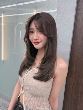 ボタン ハカタ(VOTAN hakata) 【柿本真優】前髪なし/レイヤーカット/グレージュカラー