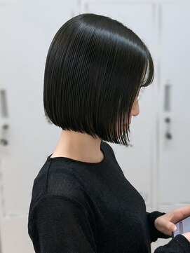 シェノン 梅田(CHAINON) 究極の艶ボブ