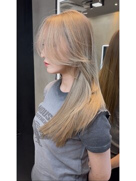 ザシェノンアオヤマ(THE CHAINON AOYAMA) 上品ハイトーン