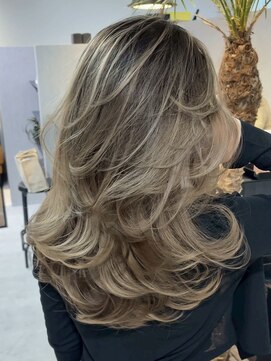 メリー オオサカ(Merly Osaka) バレイヤージュ