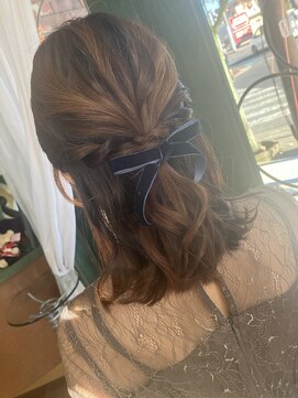 アビイロード(ABBEY-ROAD) ふんわりハーフアップ