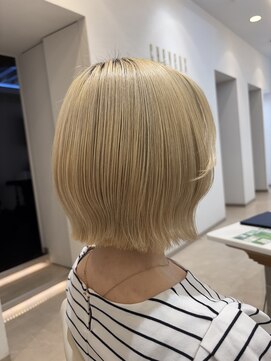 シュヴー 浦安店(CHEVEUX) ハイトーンボブ