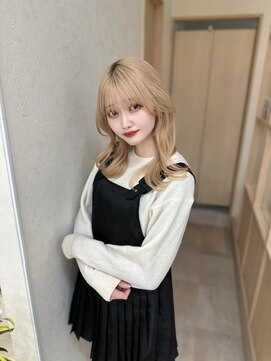 アム 表参道(am) 小顔薄めバンググレージュレイヤーロング前髪パーマ黒髪