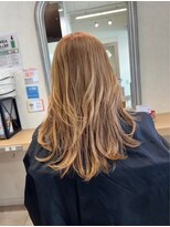 キャパ(CAPA)&nbsp;ハイトーンベージュ×レイヤーカット