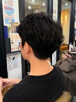 アバーブ ギンザ(Above Ginza)&nbsp;メンズパーマ/スペインカール/刈り上げ/ショート