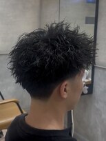 レイズ 名古屋駅(RAYS)&nbsp;スパイキーショート×テーパーフェード ツイストパーマ M