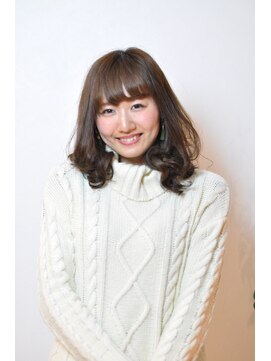 デフィー(Defi) 大人セミディスタイル