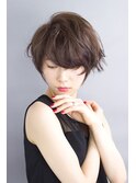 大人かわいいショート×ダークグレージュ