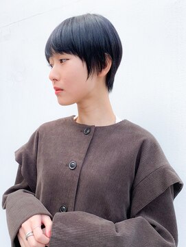 ネイヴィル オモテサンドウ(navile omotesando) 【yuka】黒髪、暗髪フィットショート20代30代40代