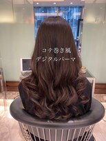 アピッシュ ギンザ(apish ginza)&nbsp;tomoコテ巻きパーマ/デジタルパーマ/ロングパーマ/銀座