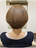 ショートボブ