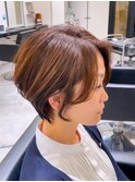耳かけショートボブ