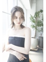 サードバイローラン(THiRD by ROULAND)&nbsp;ナチュラル外ハネミディ