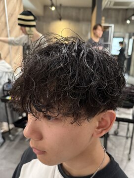 ビカムメンズヘアー 栄店(become men's hair) 波巻きパーマ