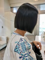 パズル(PUZZLE)&nbsp;ボブ/艶/暗染/ダークマット/グレージュ/切りっぱなし/ストレート