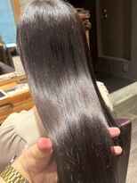 アフィナー(Afinar) 【横浜駅/横浜西口】ダークブラウン