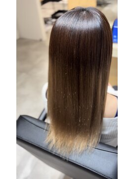 ルストロバイボクノ 横須賀中央(Lustro by bokuno) ブリーチ履歴があっても大丈夫