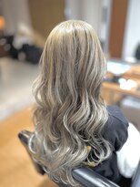 ヘアー バイ クローゼット(hair by closet)&nbsp;ハイトーンバレイヤージュ