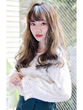 ヘアサロン トラヴィス(hair salon Travis) 女性らしさを演出する、波巻きウェーブ