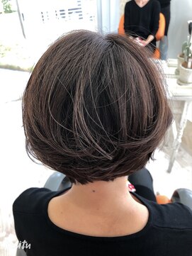 ヘアーアンドビューティー ギブリ(Ghibli) マッシュボブ