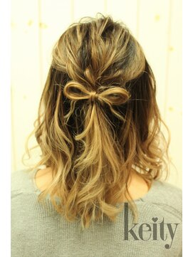 ケイティ(Keity) ハーフアップ【TELでお得】ヘアセット￥2300→￥2100